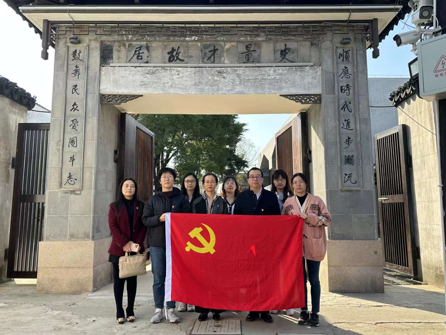 图1.jpg
