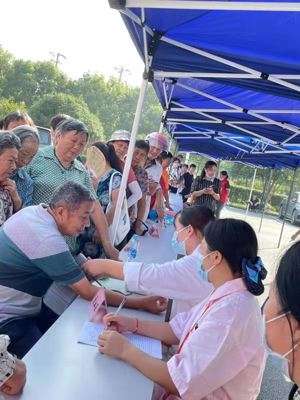 新浜镇红十字会开展2023年“世界急救日”主题宣传活动2.jpg